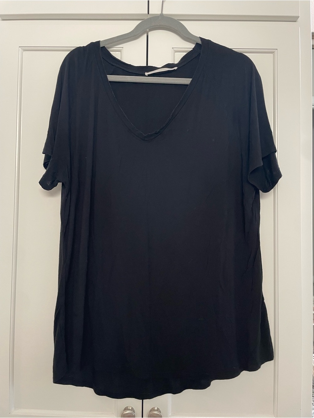 Double Zero Black V-Neck Short Sleeve Tee